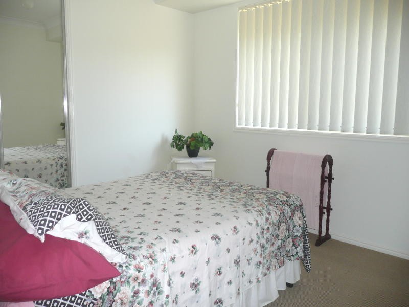 2 Mullalone Place, Taree NSW 2430