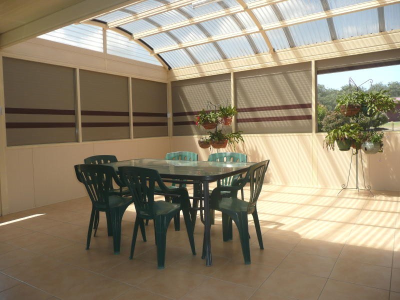 2 Mullalone Place, Taree NSW 2430