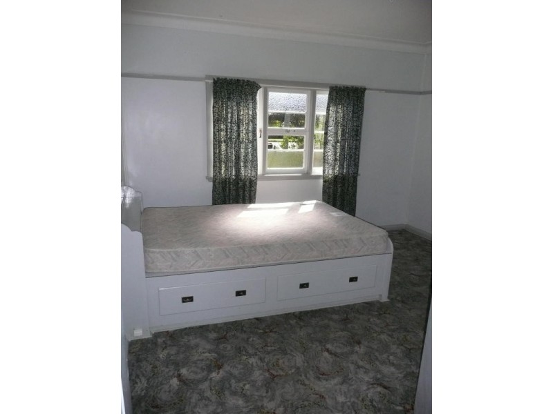 18 Smith Street, Taree NSW 2430