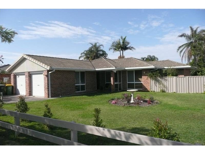 5 Gleneagle Street, Taree NSW 2430