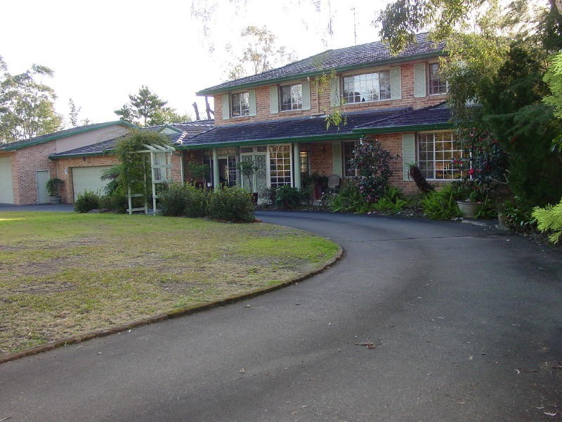 8 Farmborough Close, Cundletown NSW 2430