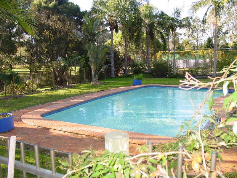 8 Farmborough Close, Cundletown NSW 2430