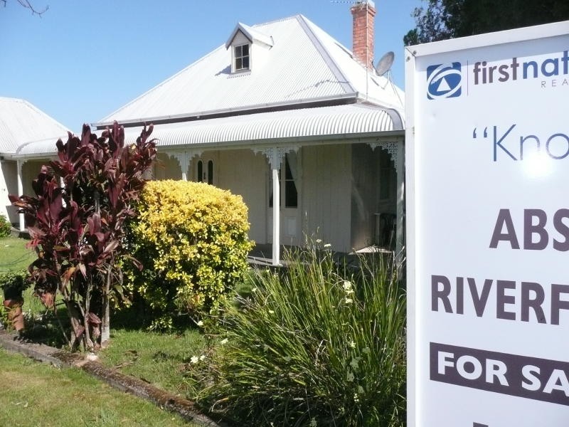 96 River Road, Taree NSW 2430