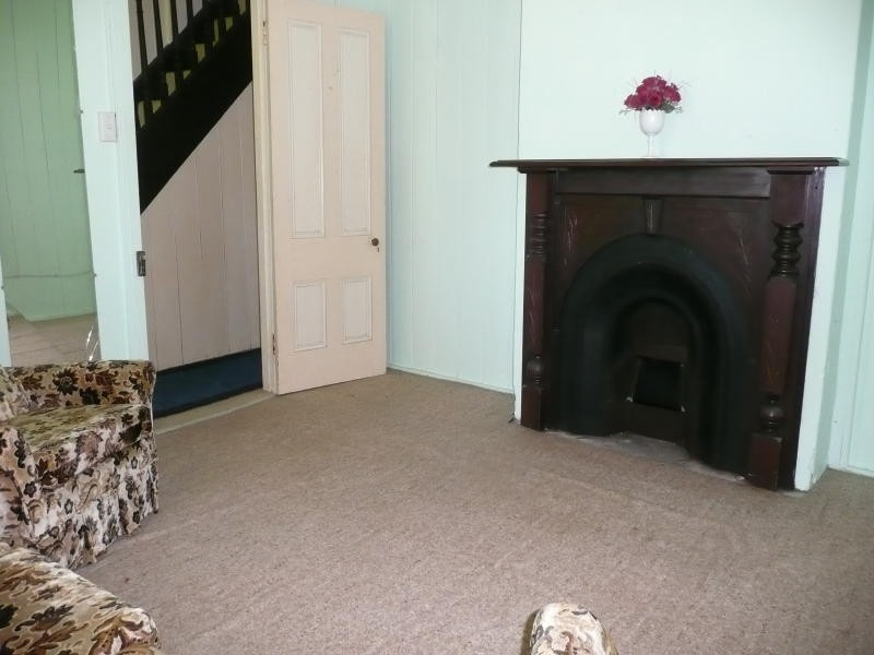 96 River Road, Taree NSW 2430