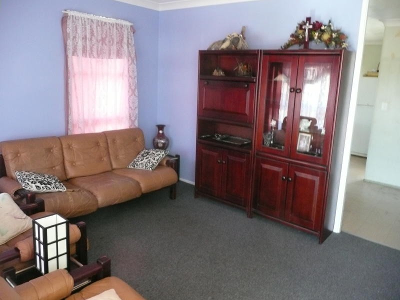 8 Deakin Crescent, Taree NSW 2430