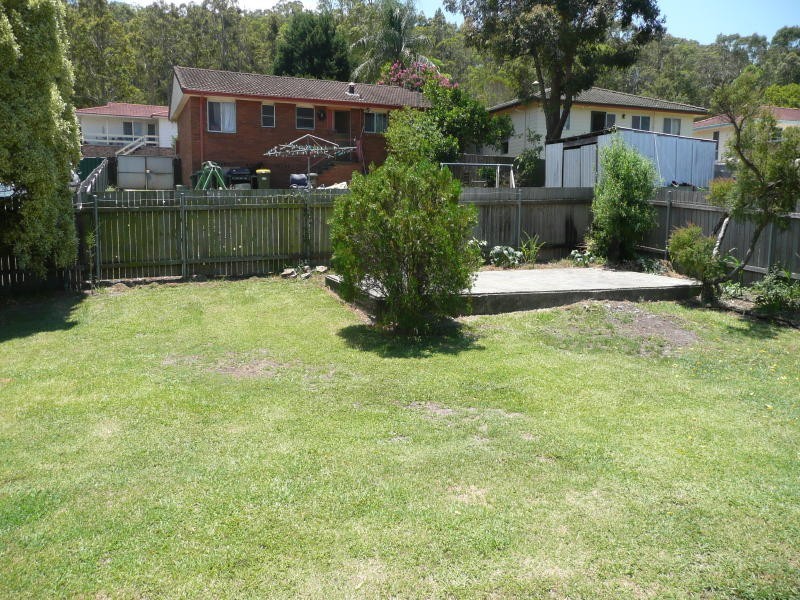 8 Deakin Crescent, Taree NSW 2430