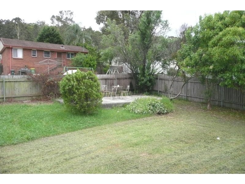 8 Deakin Crescent, Taree NSW 2430