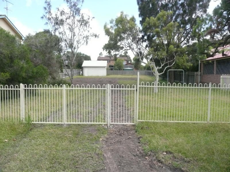 25 Smith Street, Old Bar NSW 2430