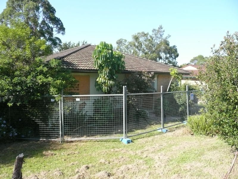 9 Deakin Crescent, Taree NSW 2430