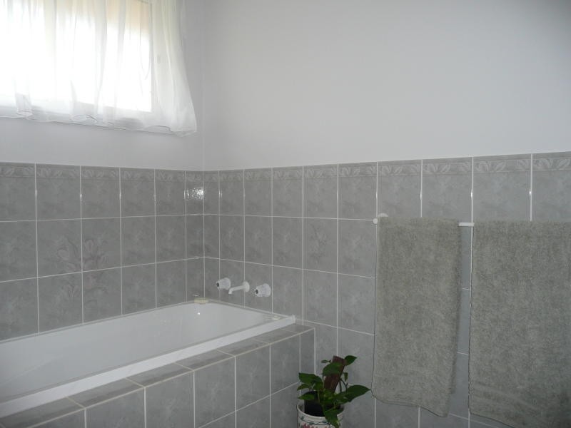 12 Silky Ash Close, Old Bar NSW 2430