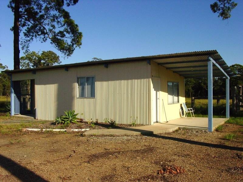 11 Innes Lane, Taree NSW 2430