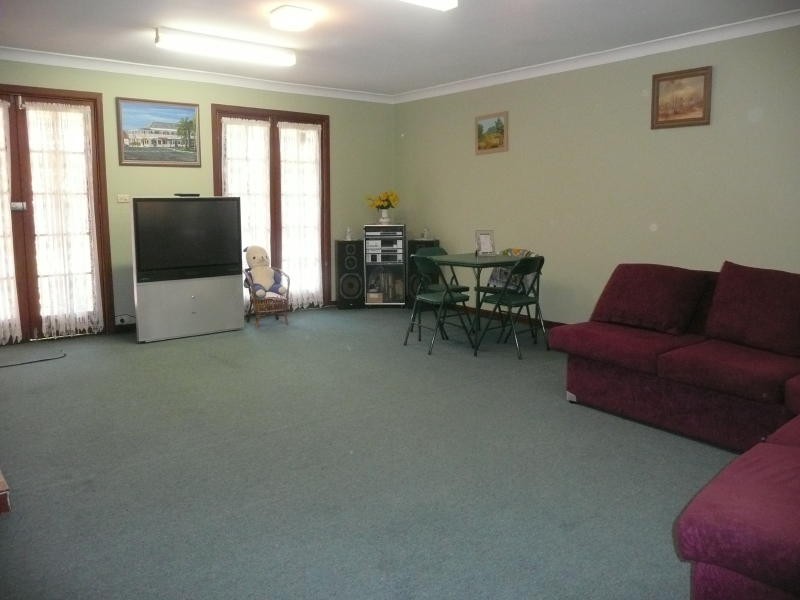 37 Dugdale Avenue, Taree NSW 2430