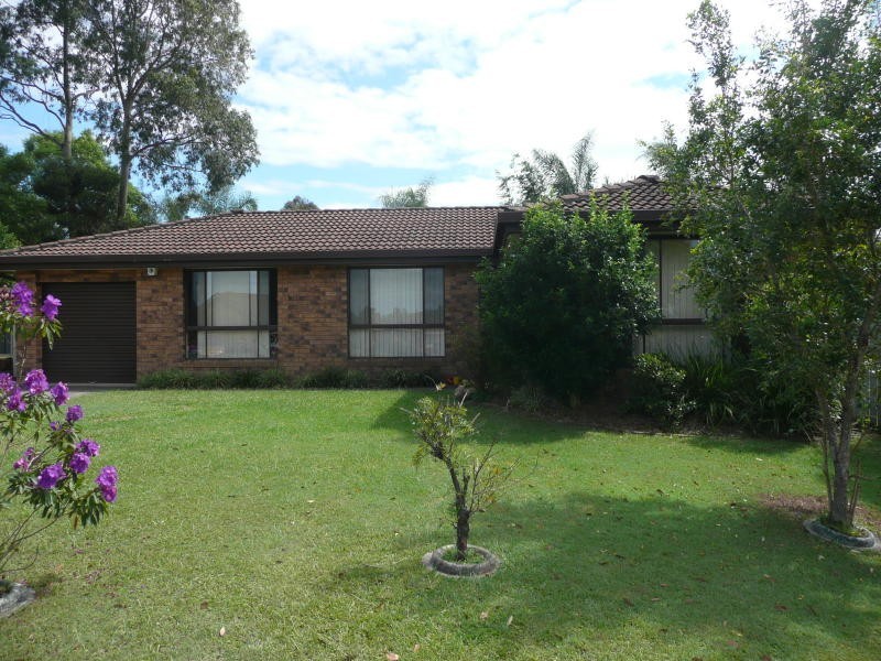 7 Nioka Place, Taree NSW 2430