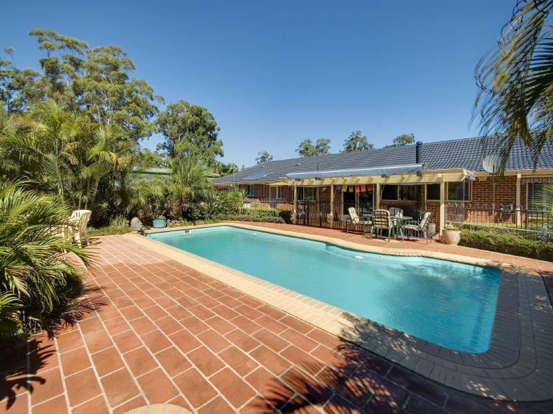 17 South Heron Road, Old Bar NSW 2430