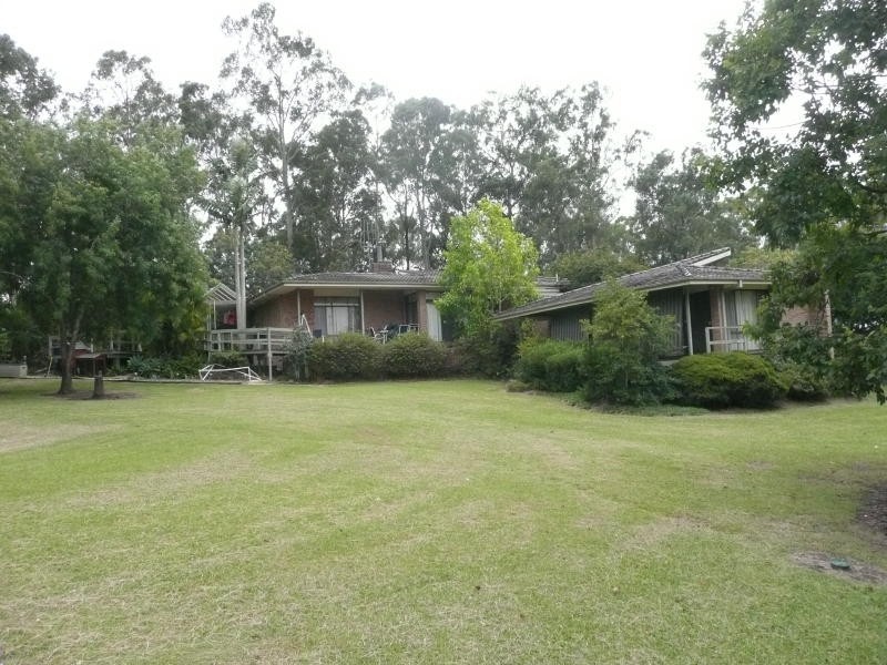 4 Euroka Drive, Taree NSW 2430