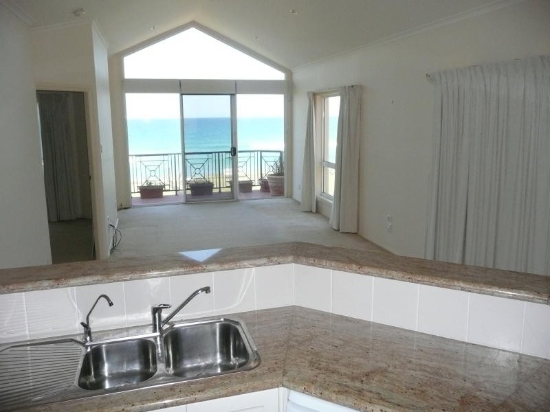 12/32 Lewis Street, Old Bar NSW 2430