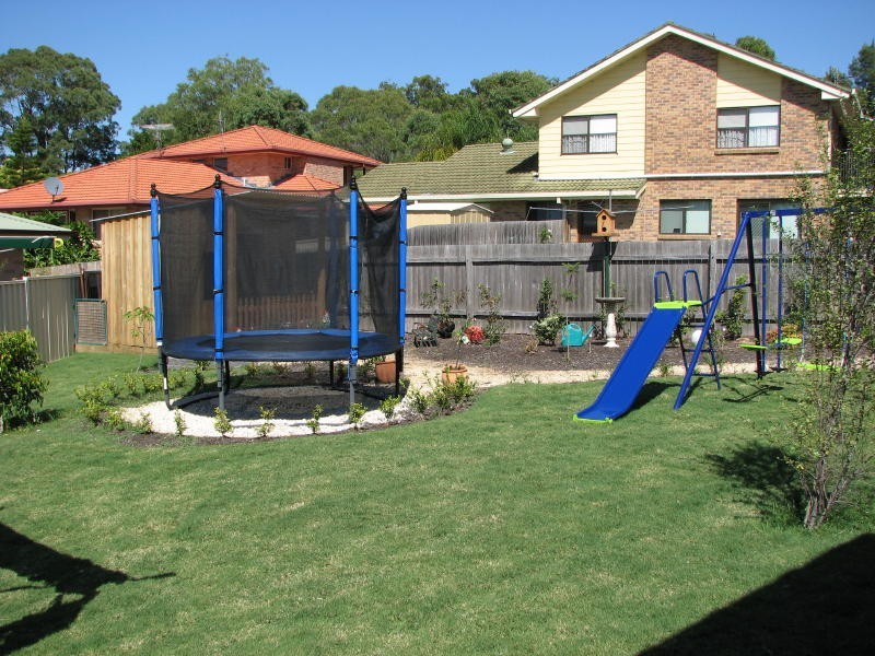 10 Hakea Place, Taree NSW 2430