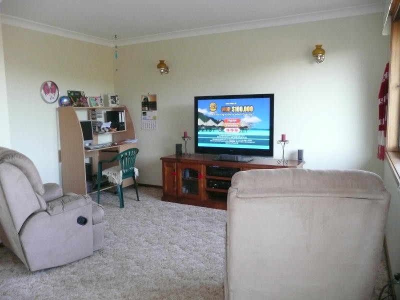 1 Beach Street, Wallabi Point NSW 2430