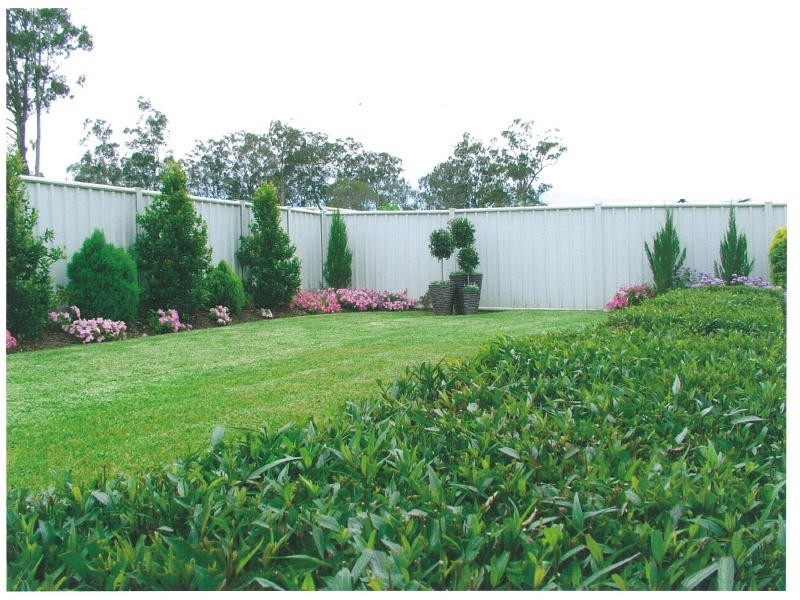 9 Grandis Parade, Taree NSW 2430