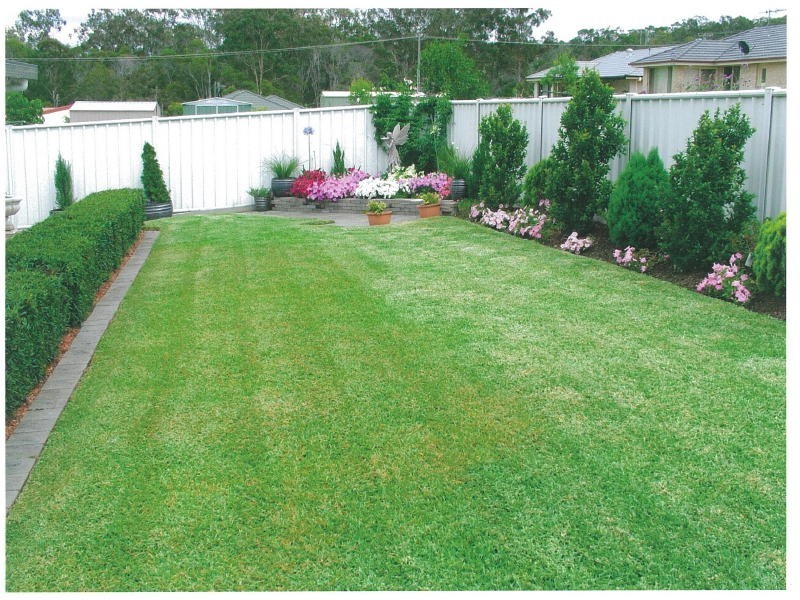 9 Grandis Parade, Taree NSW 2430