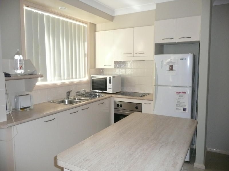 2/257 Victoria Street, Taree NSW 2430