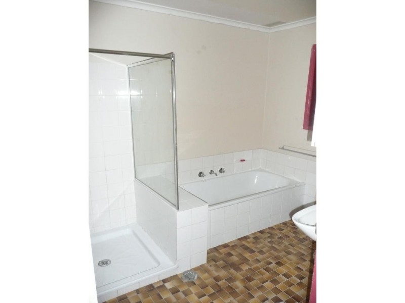 10 Deakin Crescent, Taree NSW 2430