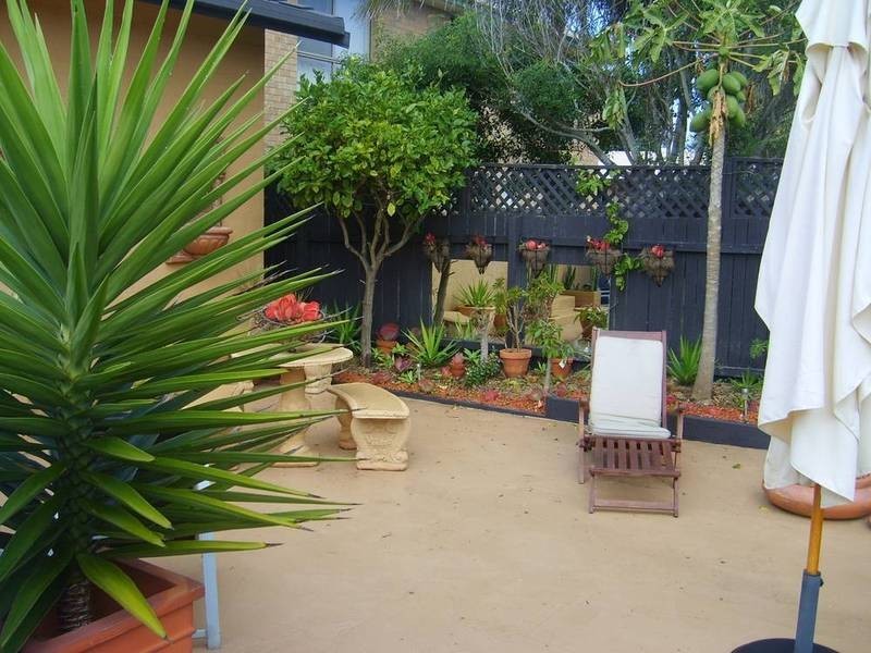 9 Lewis Street, Old Bar NSW 2430
