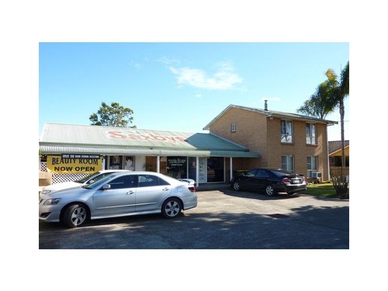 2 Winton Avenue, Taree NSW 2430