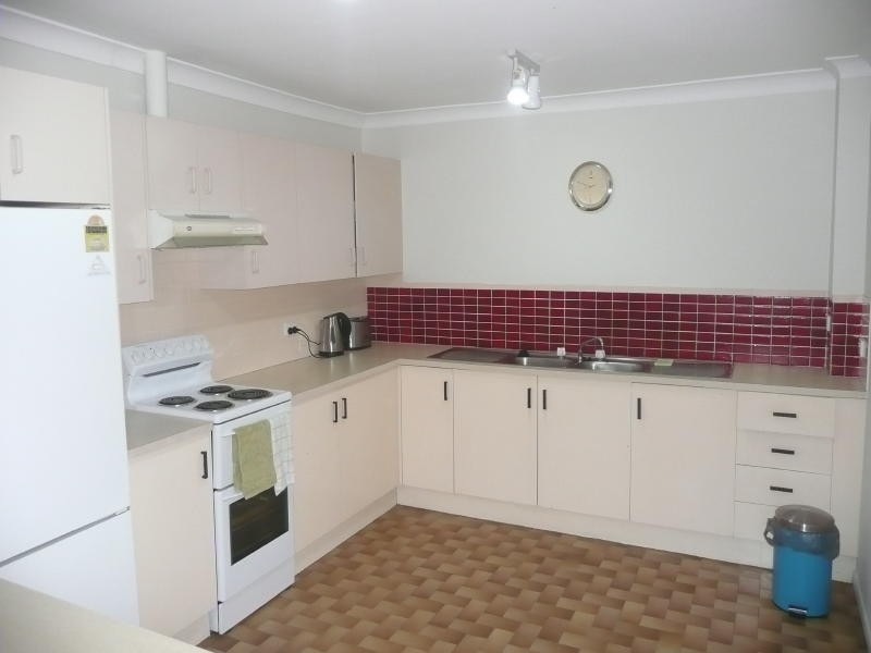 4/219-223 Victoria Street, Taree NSW 2430