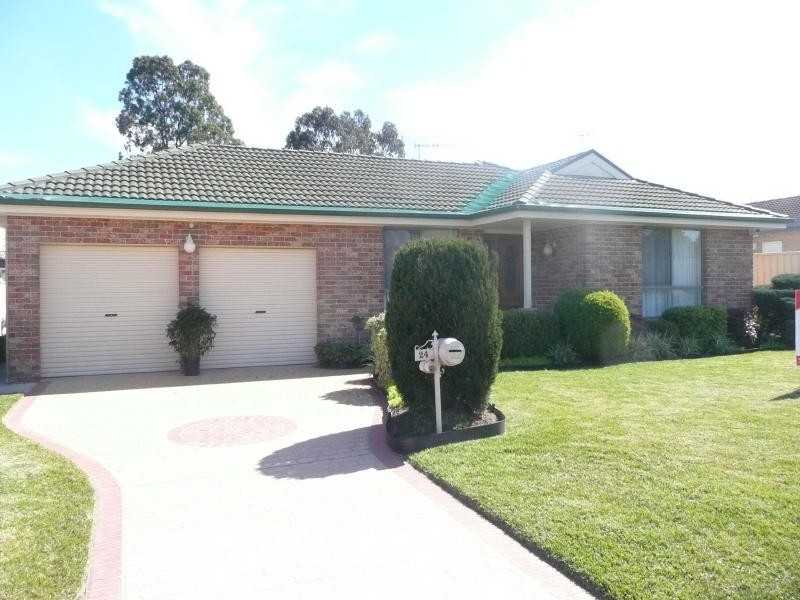 24 Balmaringa Place, Taree NSW 2430