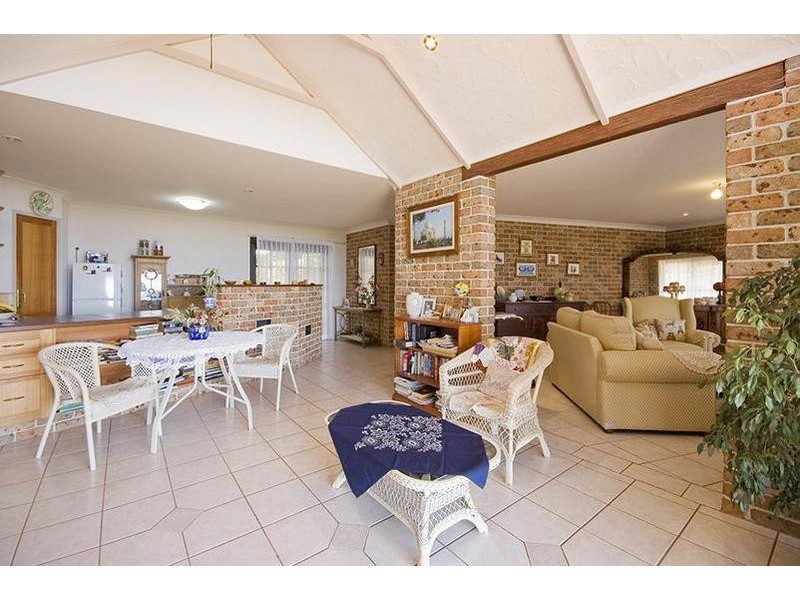 111 Bunyarra Place, Taree NSW 2430