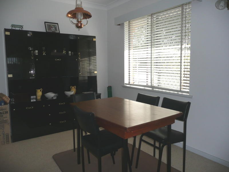 8 Albert Street, Cundletown NSW 2430