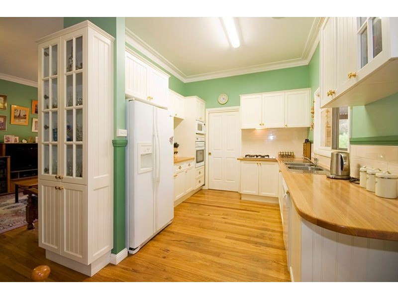 108 Sandridge Road (Mitchells Island), Taree NSW 2430