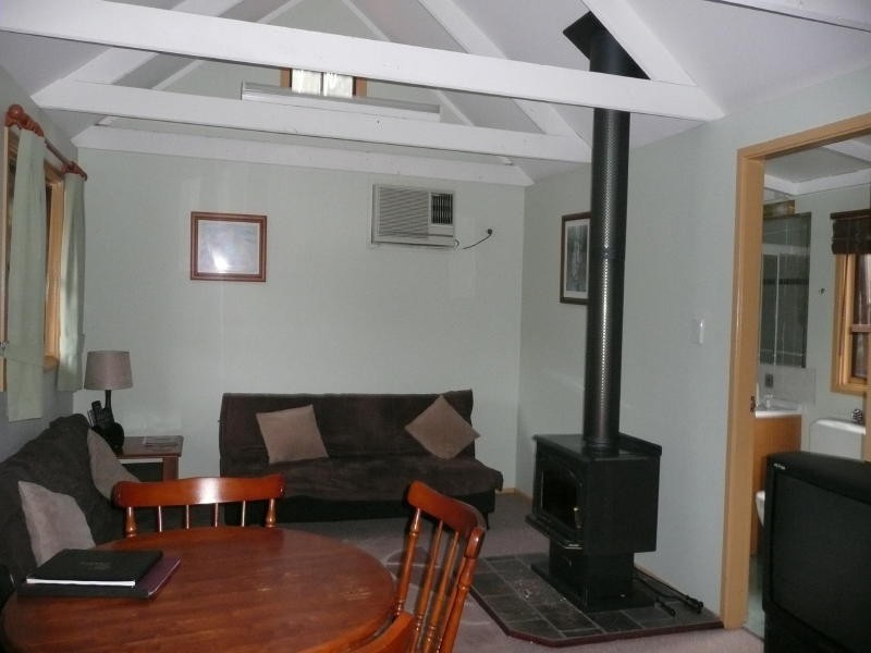 108 Sandridge Road (Mitchells Island), Taree NSW 2430