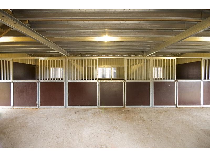 108 Sandridge Road (Mitchells Island), Taree NSW 2430