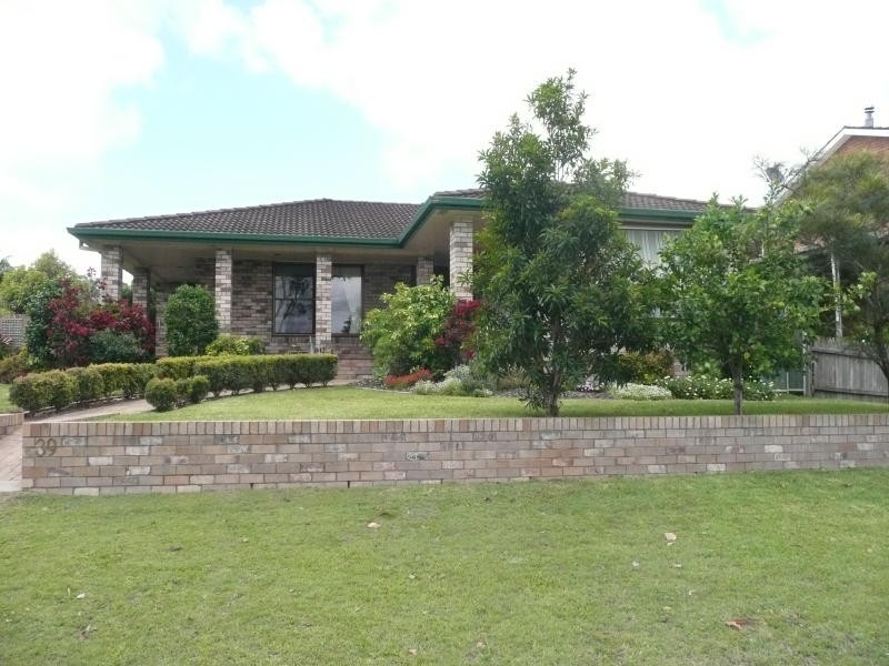 39 Lawson Street, Taree NSW 2430