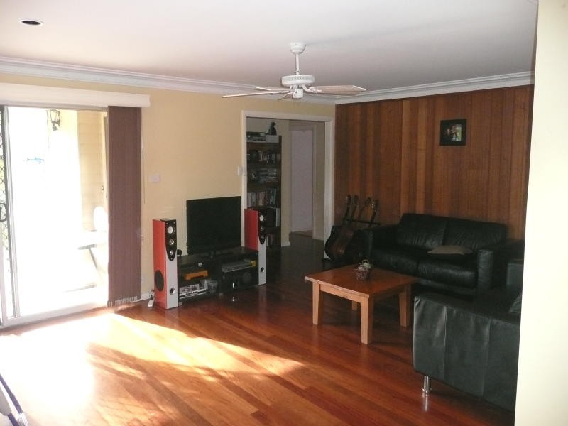 51 Bayview Crescent, Taree NSW 2430