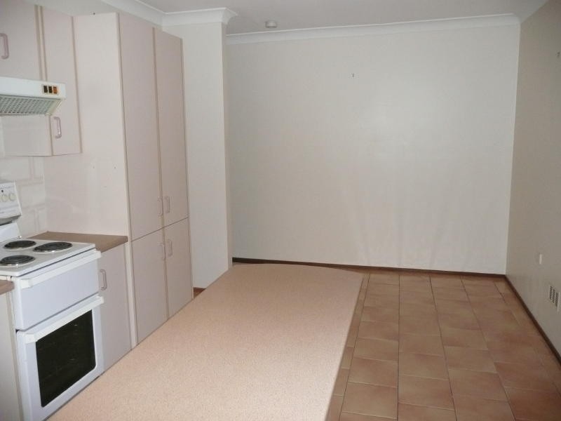 1/27 Carrabeen Drive, Old Bar NSW 2430