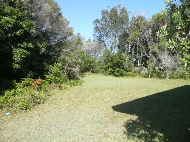 33 Lewis Street, Old Bar NSW 2430