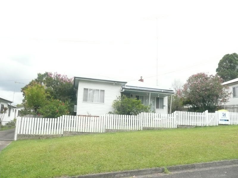 32 Bangalow Road, Coopernook NSW 2426