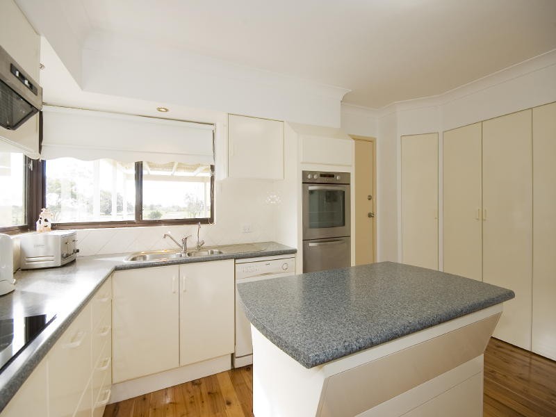 24 Old Punt Road, Taree NSW 2430