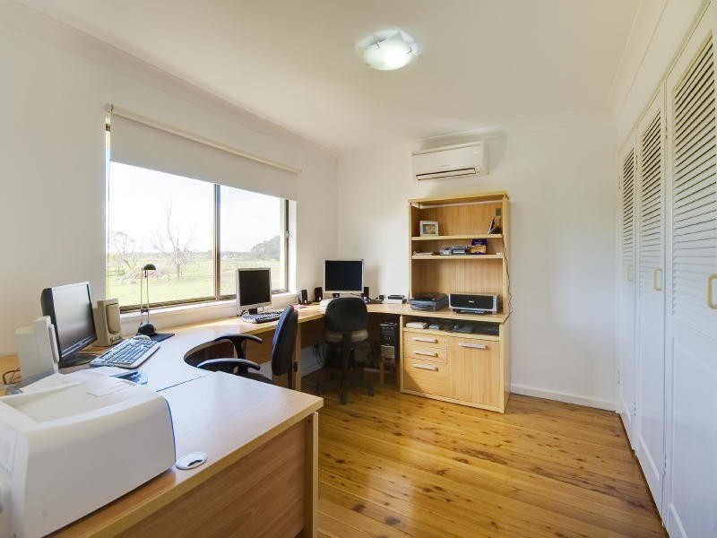 24 Old Punt Road, Taree NSW 2430