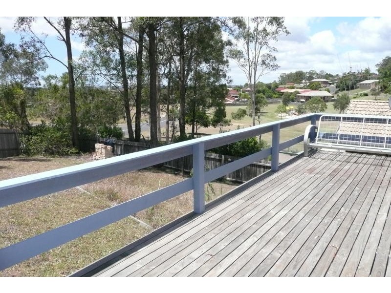 8 Coorong Place, Taree NSW 2430