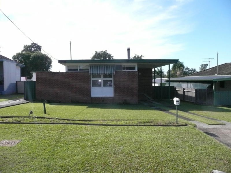 27 Mudford Street, Taree NSW 2430