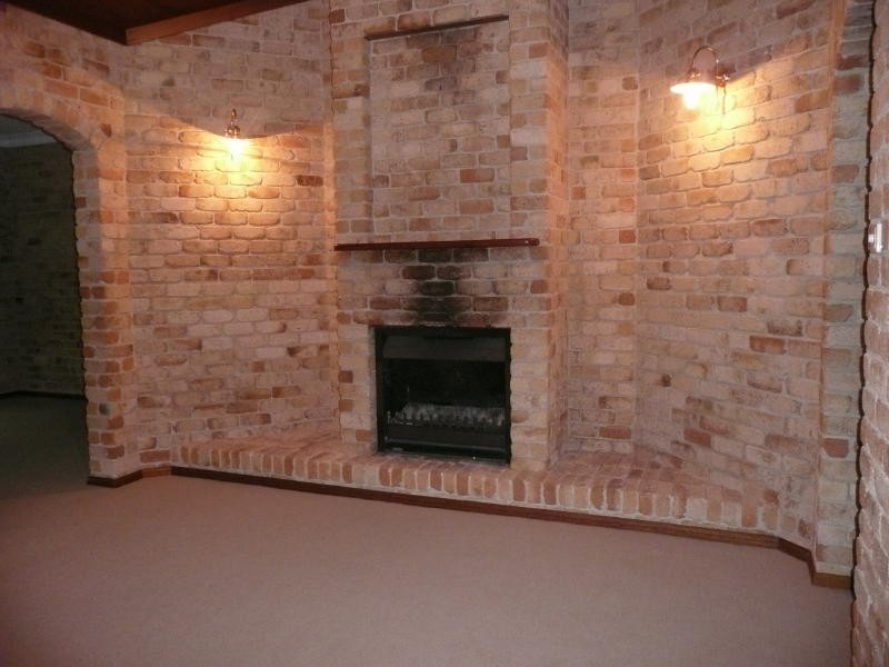 20 Kolinda Drive, Old Bar NSW 2430