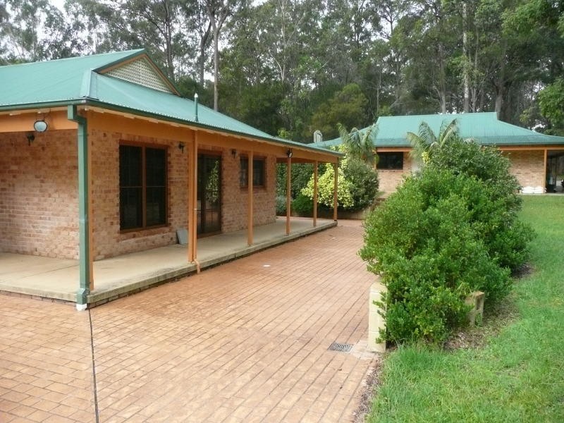 20 Kolinda Dr, Old Bar NSW 2430