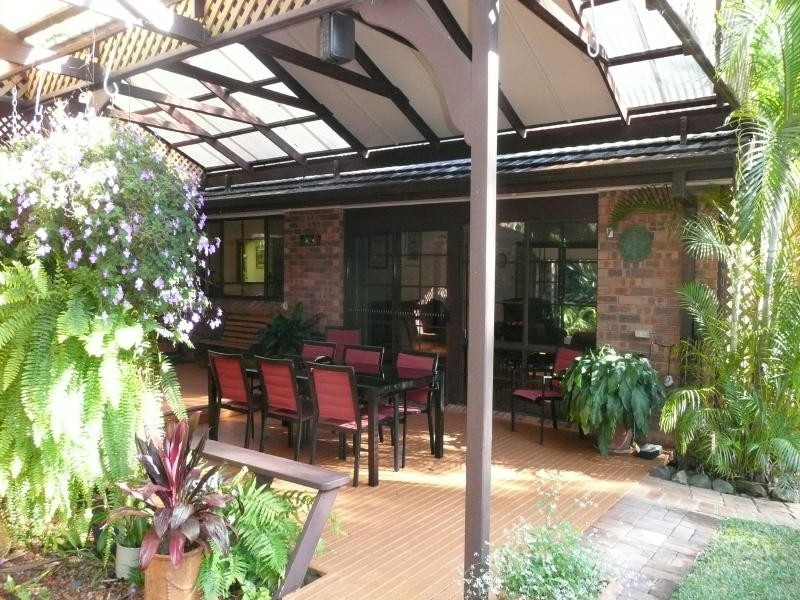 26 Kolinda Drive, Old Bar NSW 2430
