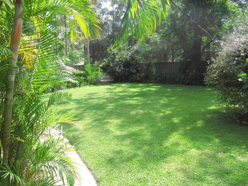 26 Kolinda Drive, Old Bar NSW 2430