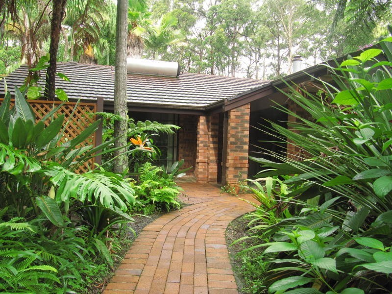 26 Kolinda Dr, Old Bar NSW 2430