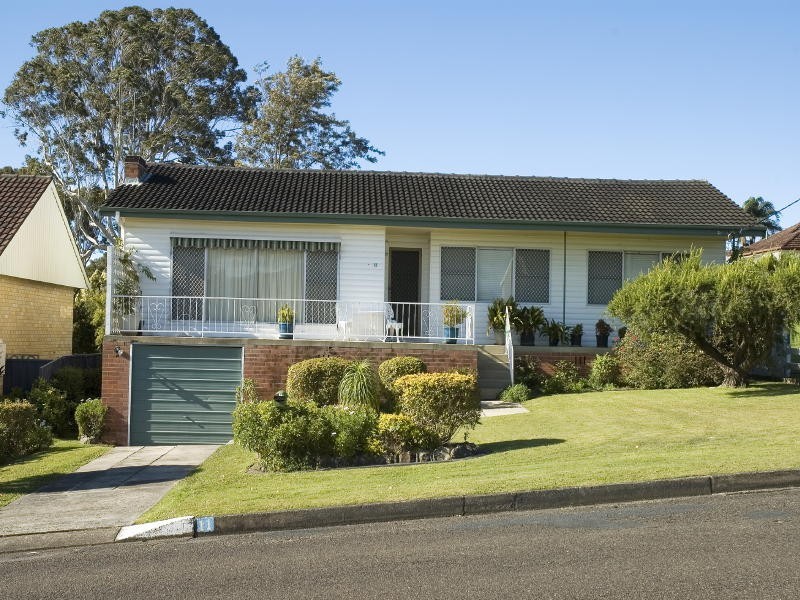 11 Henry Flett Street, Taree NSW 2430